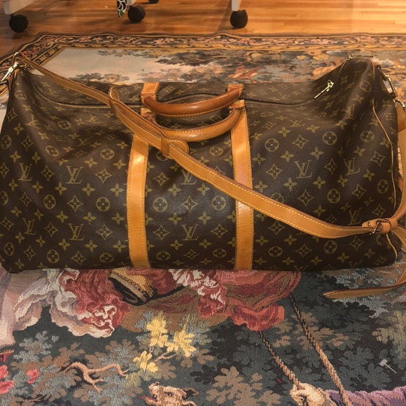 LOUIS VUITTON EUC LARGE TRAVEL BAG WITH STRAP - Picture 3 of 8